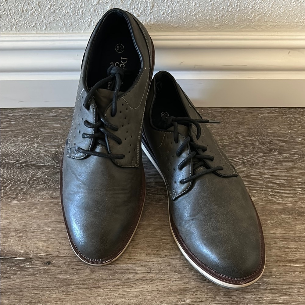 Dexter Gray Oxford Shoes Sleek Design Polished Finish